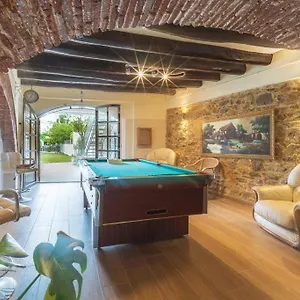 Hébergement de vacances Newly Renovated Large With Garden, Castello D'Empuries
